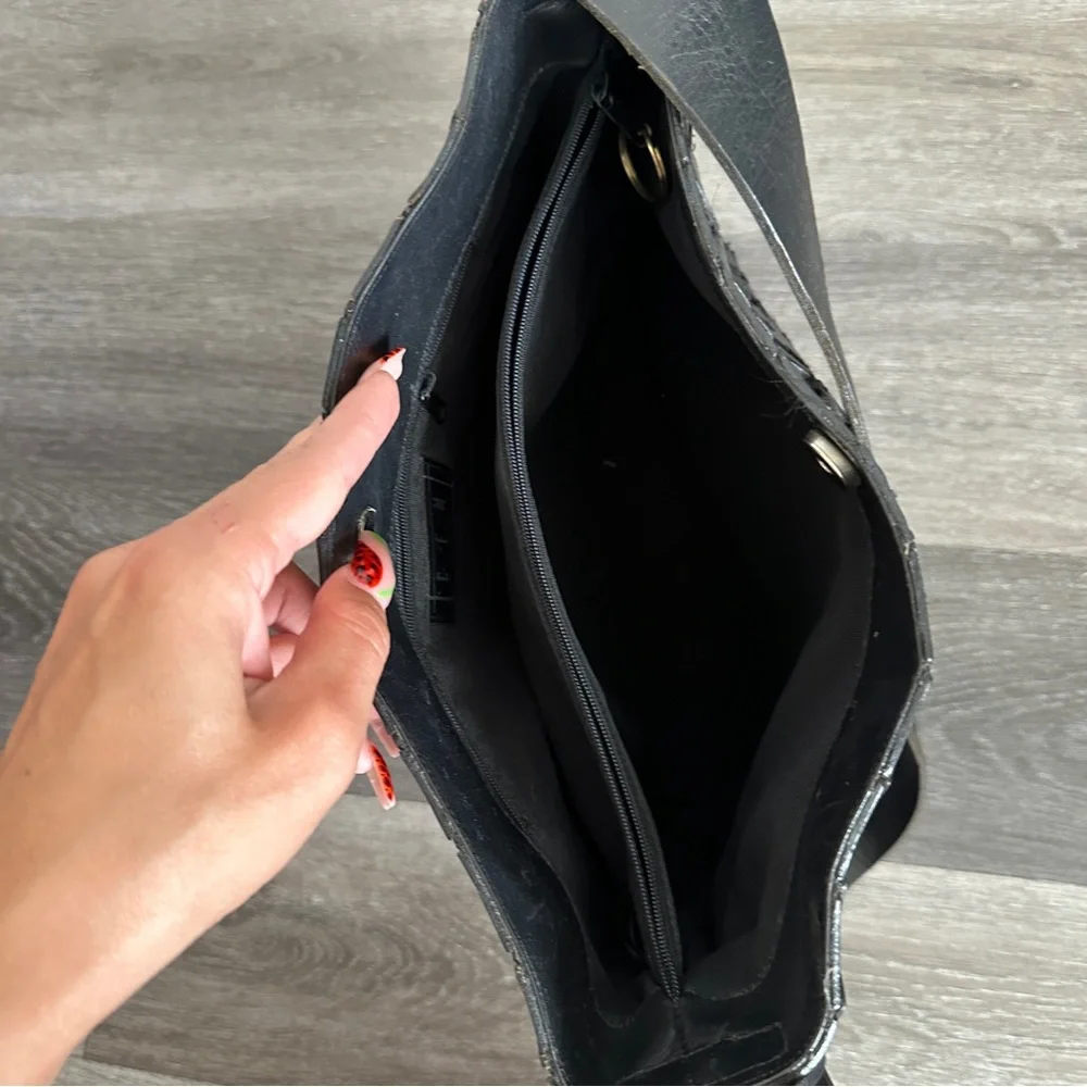 CEM vintage black leather woven shoulder bag purse - Picture 7 of 8